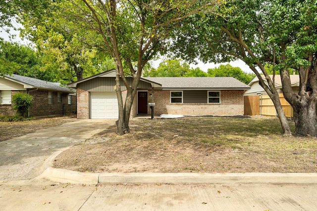 1407 Lakecrest Drive, Norman: photo 2